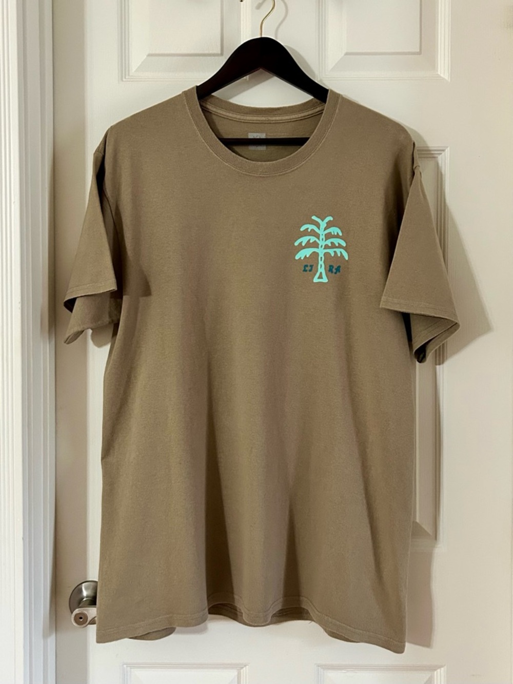 Old Navy Short Sleeve Tee with Mint Palm Graphic